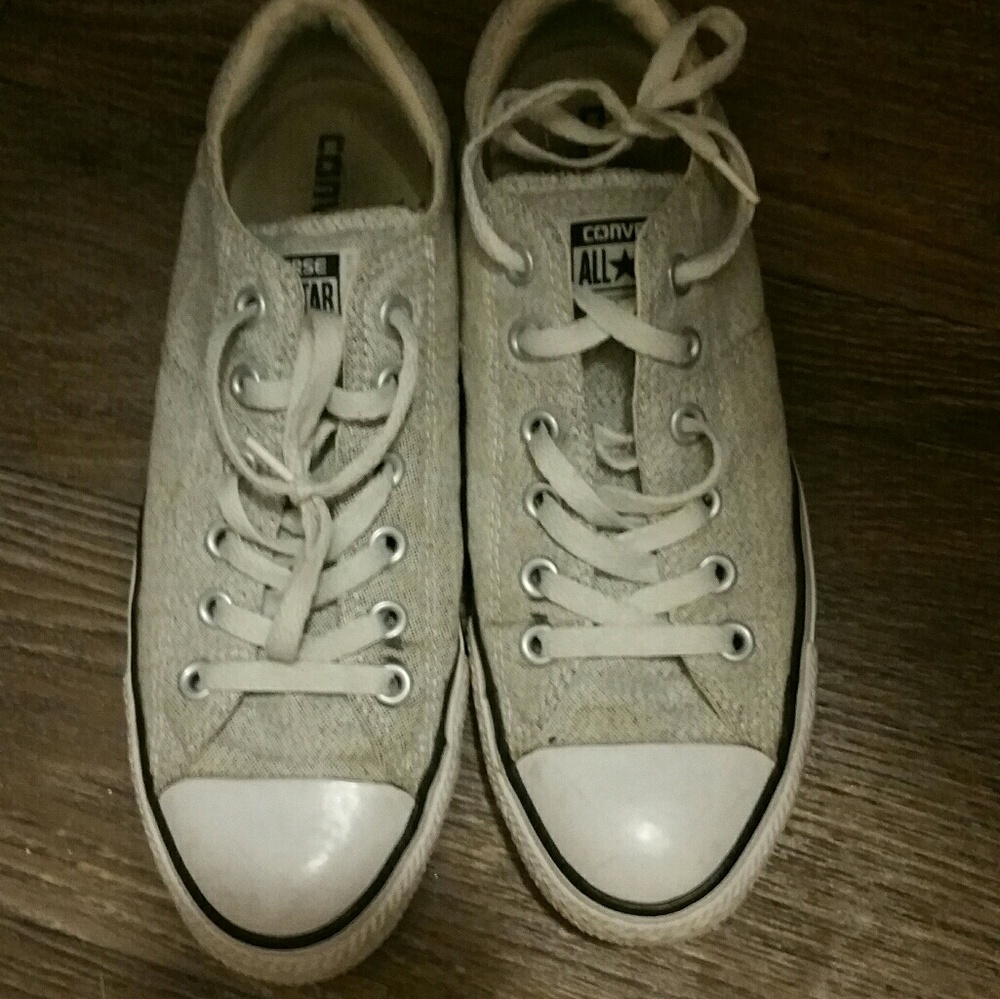 Womens Converse!